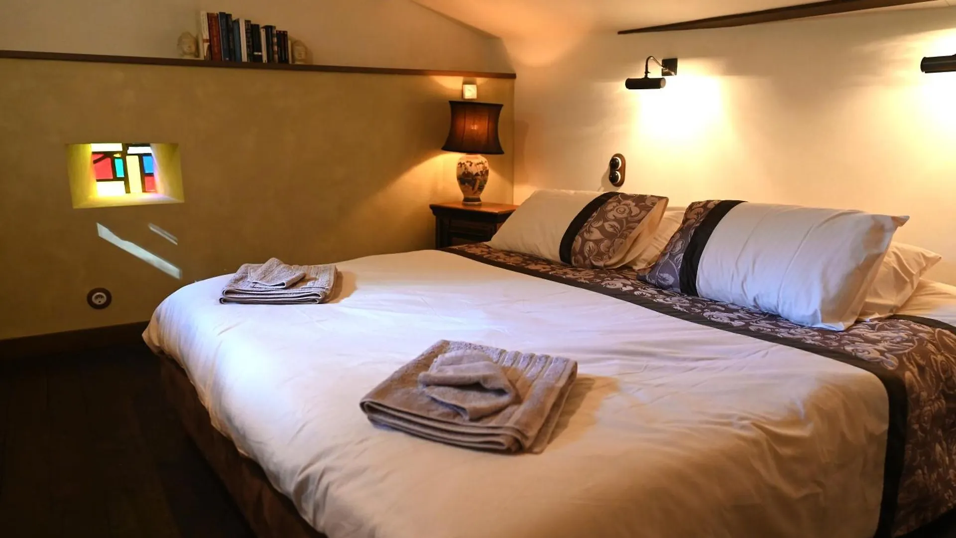 La Maison De L'Ecrivain La Bastide-l'Eveque